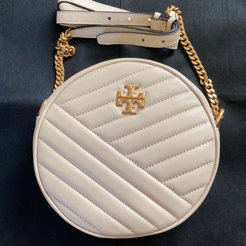 Tory Burch Kira chevron circle bag cream